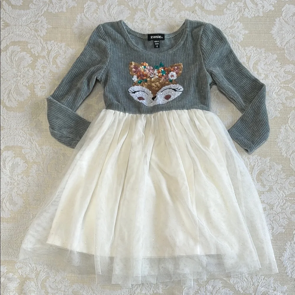 Zunie Gray and White Cuffed Sleeve Sundress